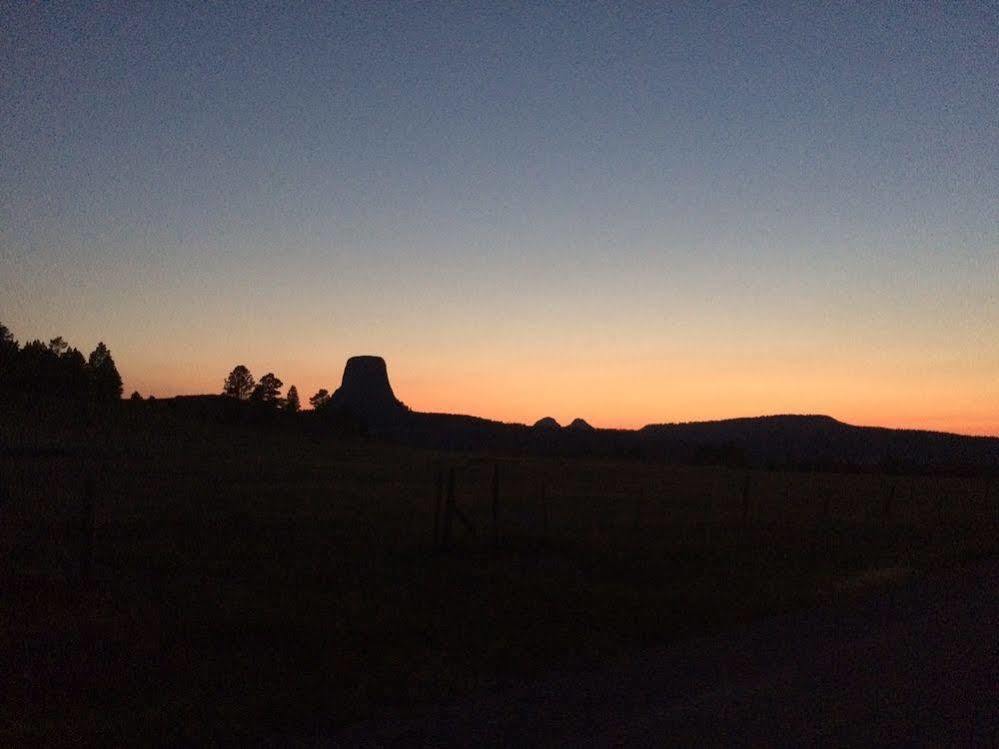 Lytle Creek Inn Bed And Breakf Devils Tower Exteriör bild